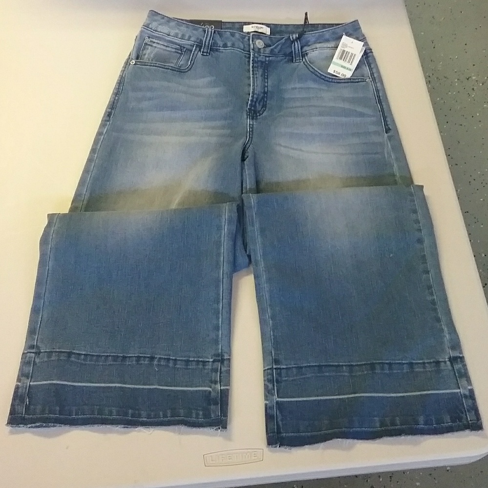 Kensie jeans wide leg crop